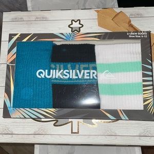 3 pair Crew Quiksilver Socks